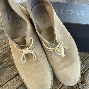 BARNEY’S NEW YORK SUEDE CHUCKA - SIZE 39